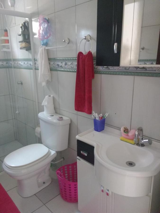 Um Quarto Em Casa Agradavel Pereque Exterior photo
