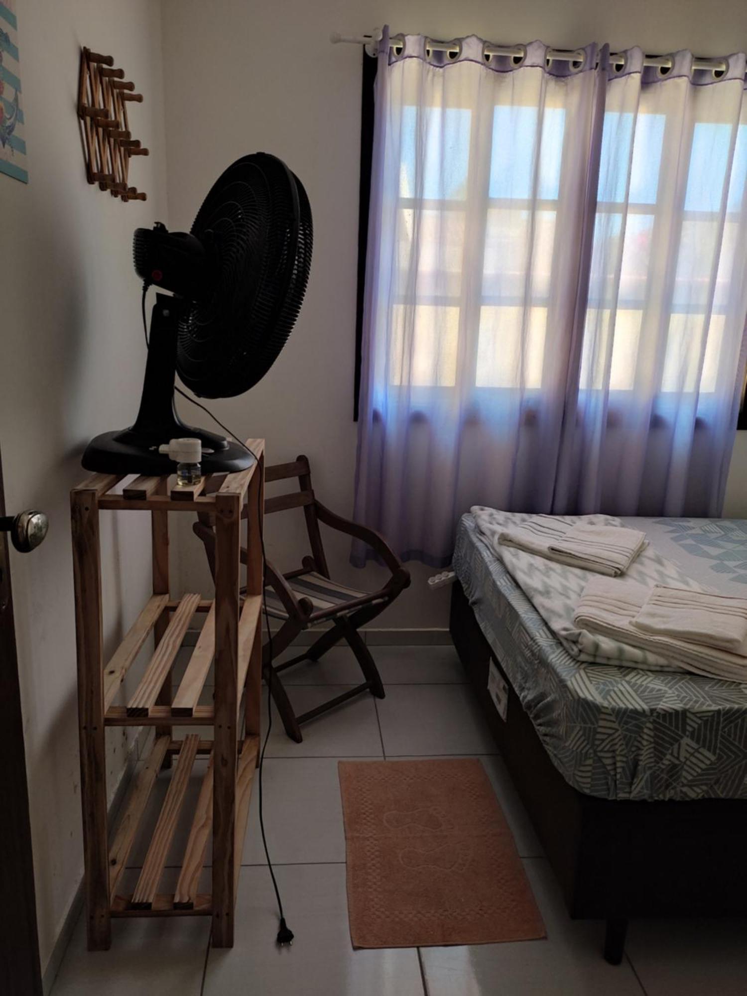 Um Quarto Em Casa Agradavel Pereque Exterior photo